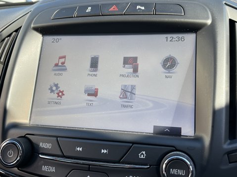 Vauxhall Insignia 1.6 CDTi Design Nav 5dr Auto 27