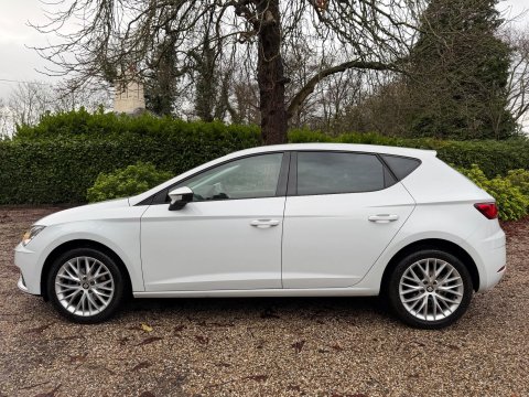 SEAT Leon 1.2 TSI SE Dynamic Technology Euro 6 (s/s) 5dr 8
