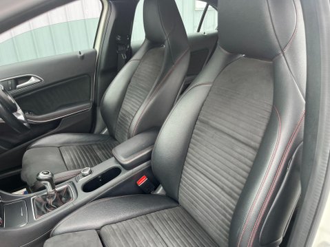 Mercedes-Benz A Class 2.1 A200d AMG Line Euro 6 (s/s) 5dr 33
