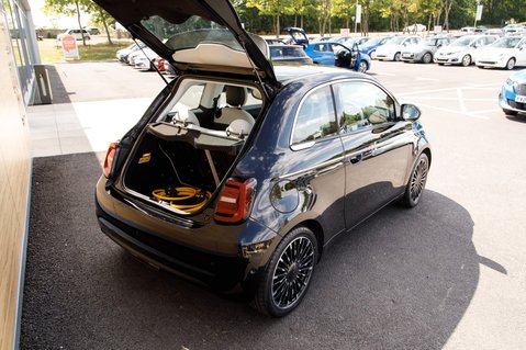 Fiat 500e LA PRIMA 40