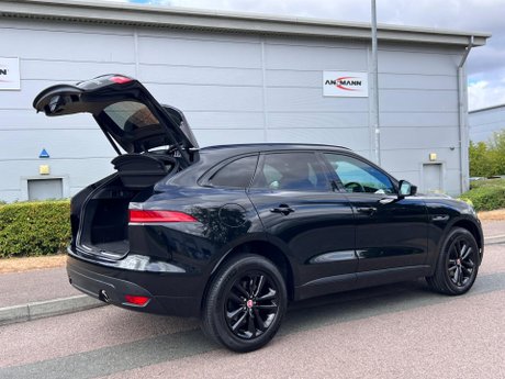 Jaguar F-Pace 2.0 D240 R-Sport Auto AWD Euro 6 (s/s) 5dr 40