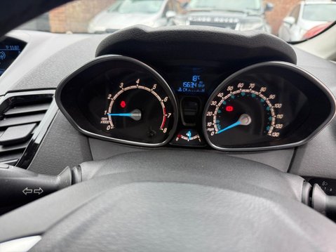 Ford Fiesta 1.0T EcoBoost Zetec Euro 5 (s/s) 5dr 17
