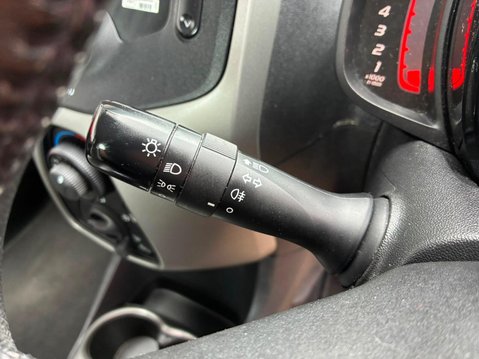 Toyota Aygo 1.0 VVT-i x-play Euro 6 5dr 23
