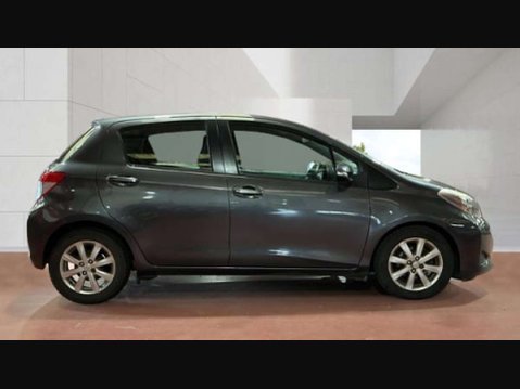 Toyota Yaris 1.3 Yaris TR VVT-i 5dr 9