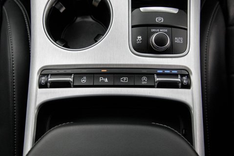 Kia Stinger GT S ISG 41
