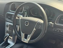 Volvo V40 2.0 D3 Inscription Hatchback 5dr Diesel Auto Euro 6 (s/s) (150 ps) 12