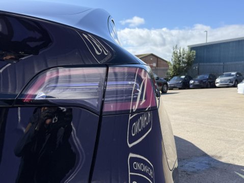 Tesla Model Y SUV 5dr Electric Auto RWD (346 ps) 19