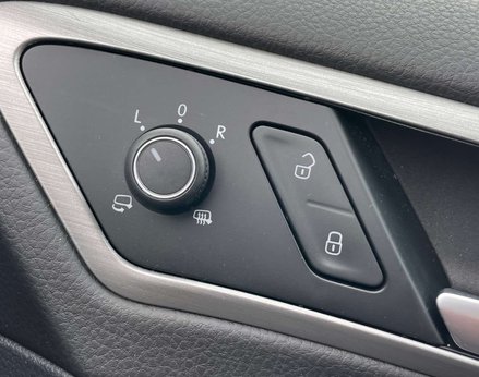 Volkswagen Golf 1.4 Golf Match Edition TSi BlueMotion Technology Semi-Auto 5dr 56