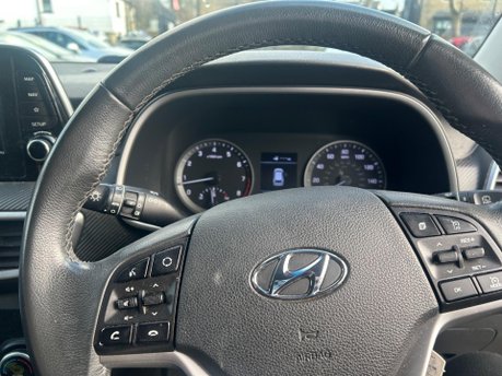 Hyundai TUCSON GDI SE NAV 9