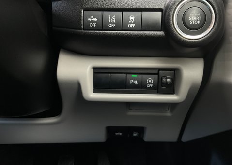 Suzuki Swift MOTION 24