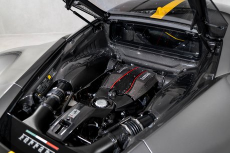 Ferrari 488 Pista WARRANTY. HISTORIC PAINTWORK. CARBON FIBRE INT & EXT. LIFT. CARPLAY. 30