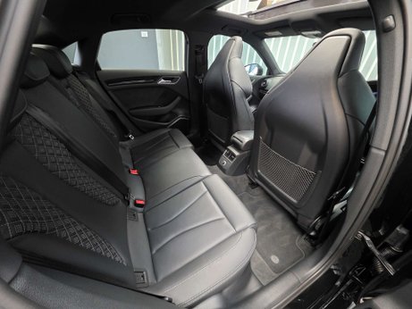Audi RS3 2.5 TFSI GPF Audi Sport Edition Saloon 4dr Petrol S Tronic quattro Euro 6 ( 17