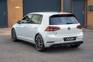 Volkswagen Golf 2.0 Golf R TSi Semi-Auto 4WD 5dr 11