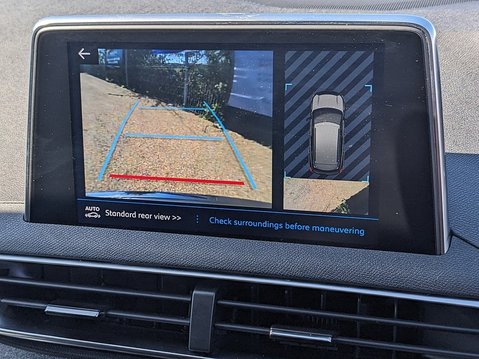 Peugeot 3008 PURETECH S/S ALLURE 22