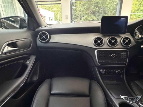 Mercedes-Benz GLA 2.1 GLA220d Sport (Premium) 7G-DCT 4MATIC Euro 6 (s/s) 5dr 49