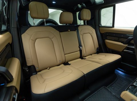 Land Rover Defender 110 X D350 17
