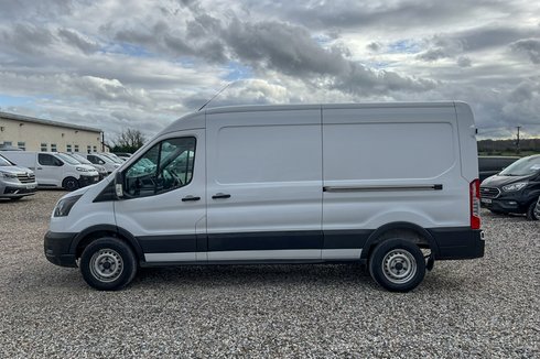 Ford Transit LWB L3H2 Medium Roof Leader 350 Camera Nav EURO 6 NO VAT