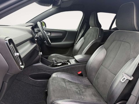 Volvo XC40 2.0 XC40 R-Design D3 Auto 5dr 15