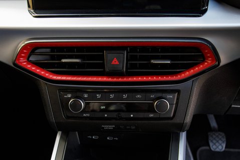 SEAT Arona ECOTSI FR 39