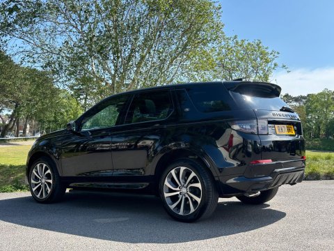 Land Rover Discovery Sport 1.5 P300e 12.2kWh R-Dynamic HSE Auto 4WD Euro 6 (s/s) 5dr 2