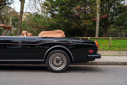 Rolls-Royce Corniche IV 14