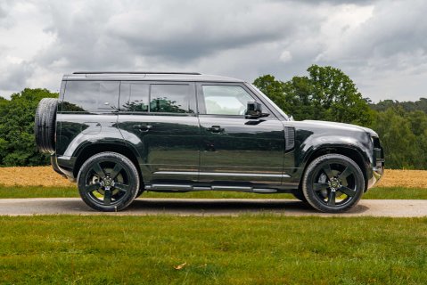 Land Rover Defender P400e XS Edition 3