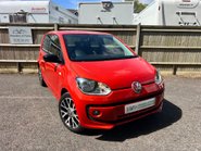 Volkswagen Up 1.0 GROOVE UP 5Dr 1