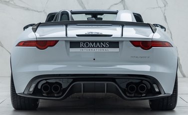 Jaguar F-Type PROJECT 7 11