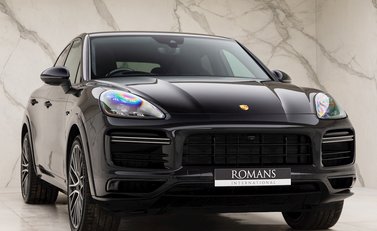 Porsche Cayenne Turbo S E-Hybrid Coupe 1