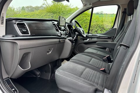 Ford Transit Custom 300 L1 Limited 130ps Panel Van 15
