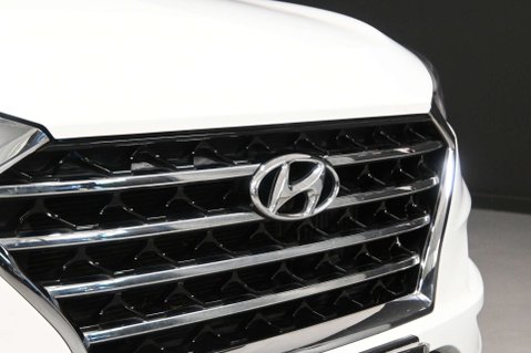 Hyundai TUCSON 1.6 Tucson SE Nav 48v MHEV CRDi 2WD Semi-Auto 5dr 48