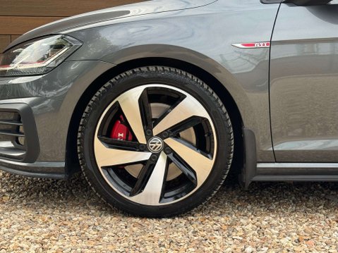 Volkswagen Golf 2.0 Golf GTi Performance TSi 5dr 15