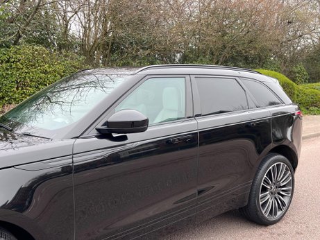 Land Rover Range Rover Velar 2.0 D240 R-Dynamic HSE Auto 4WD Euro 6 (s/s) 5dr 7