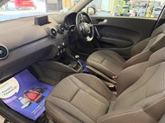 Audi A1 1.4 TFSI Sport Euro 5 (s/s) 3dr 32