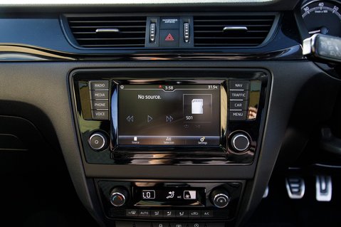 Skoda Rapid SPACEBACK SE SPORT TSI 18