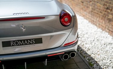 Ferrari California T 28