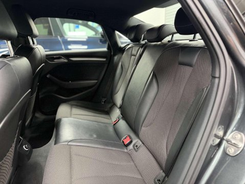 Audi A3 2.0 TDI S line Saloon 4dr Diesel S Tronic quattro Euro 6 (s/s) (184 ps) 41