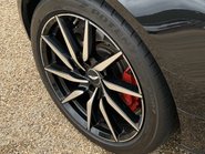 Aston Martin DB11 V8 35