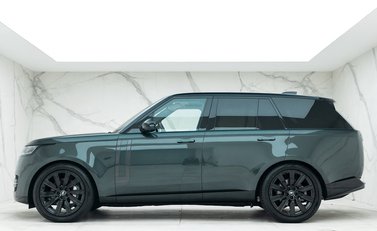 Land Rover Range Rover D350 SE 2