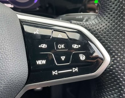 Volkswagen Golf 1.5 Golf R-Line TSI 5dr 62