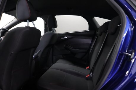 Ford Focus ST-LINE X 42