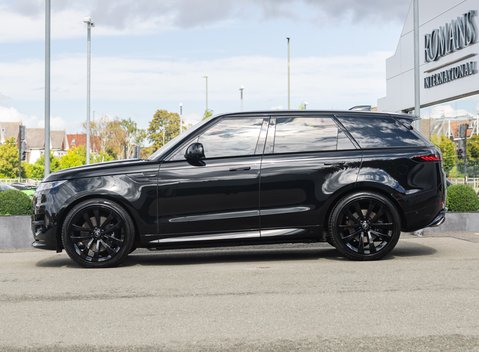 Land Rover Range Rover Sport P530 First Edition 2