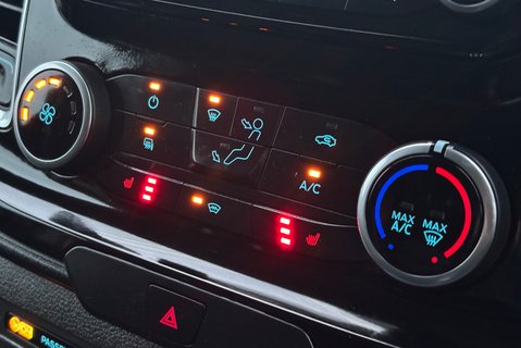 Ford Transit Custom 300 L1 Limited 130 ps Automatic - Twin Side Doors / Adaptive Cruise 23