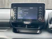 Toyota Yaris ICON FHEV 12