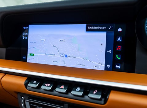 Porsche 911 Targa 4S (992) 27