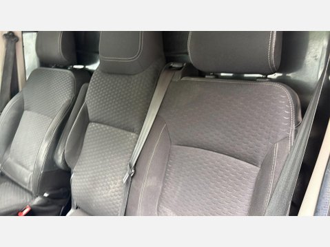 Vauxhall Vivaro 1.6 CDTi 2700 BiTurbo ecoFLEX Sportive Panel Van 5dr Diesel Manual L1 H1 Eu 31