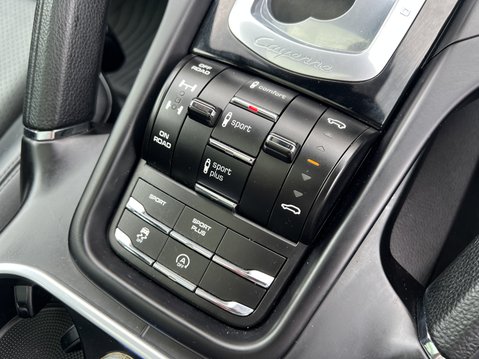 Porsche Cayenne 3.0 TD V6 Platinum Edition SUV 5dr Diesel TiptronicS 4WD Euro 6 (s/s) (262 30
