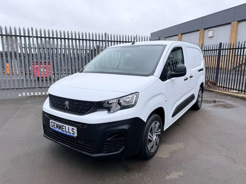 Peugeot Partner 1.5 Partner Professional Premium+ BHDi 3