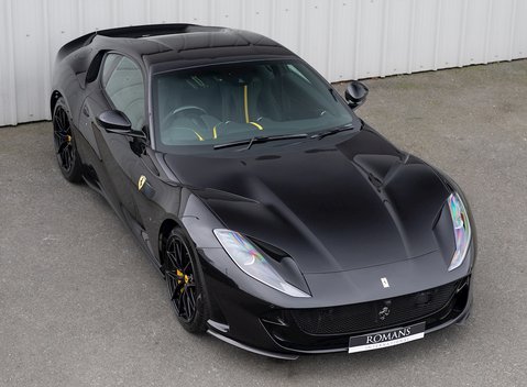 Ferrari 812 Superfast 8
