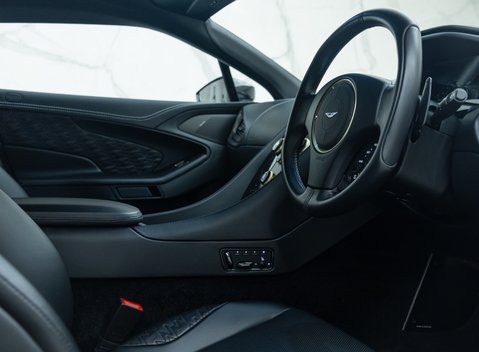 Aston Martin Vanquish ZAGATO 14